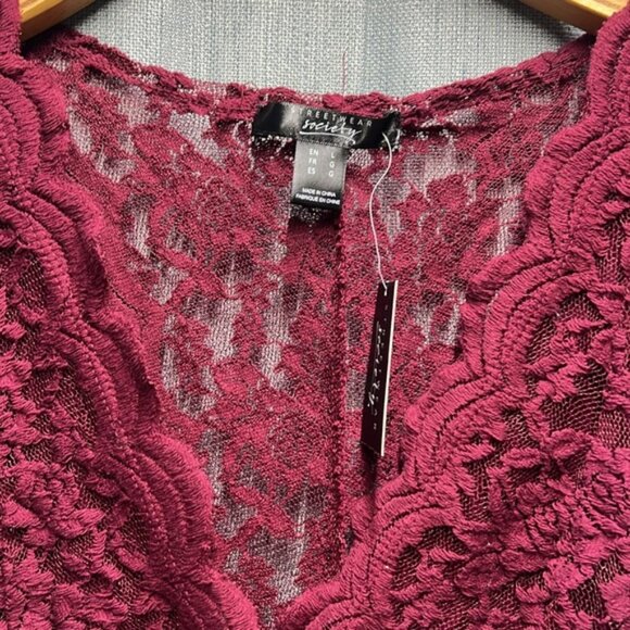 🇺🇸 Streetwear society burgundy lace body suit size large NWT - Picture 3 of 7